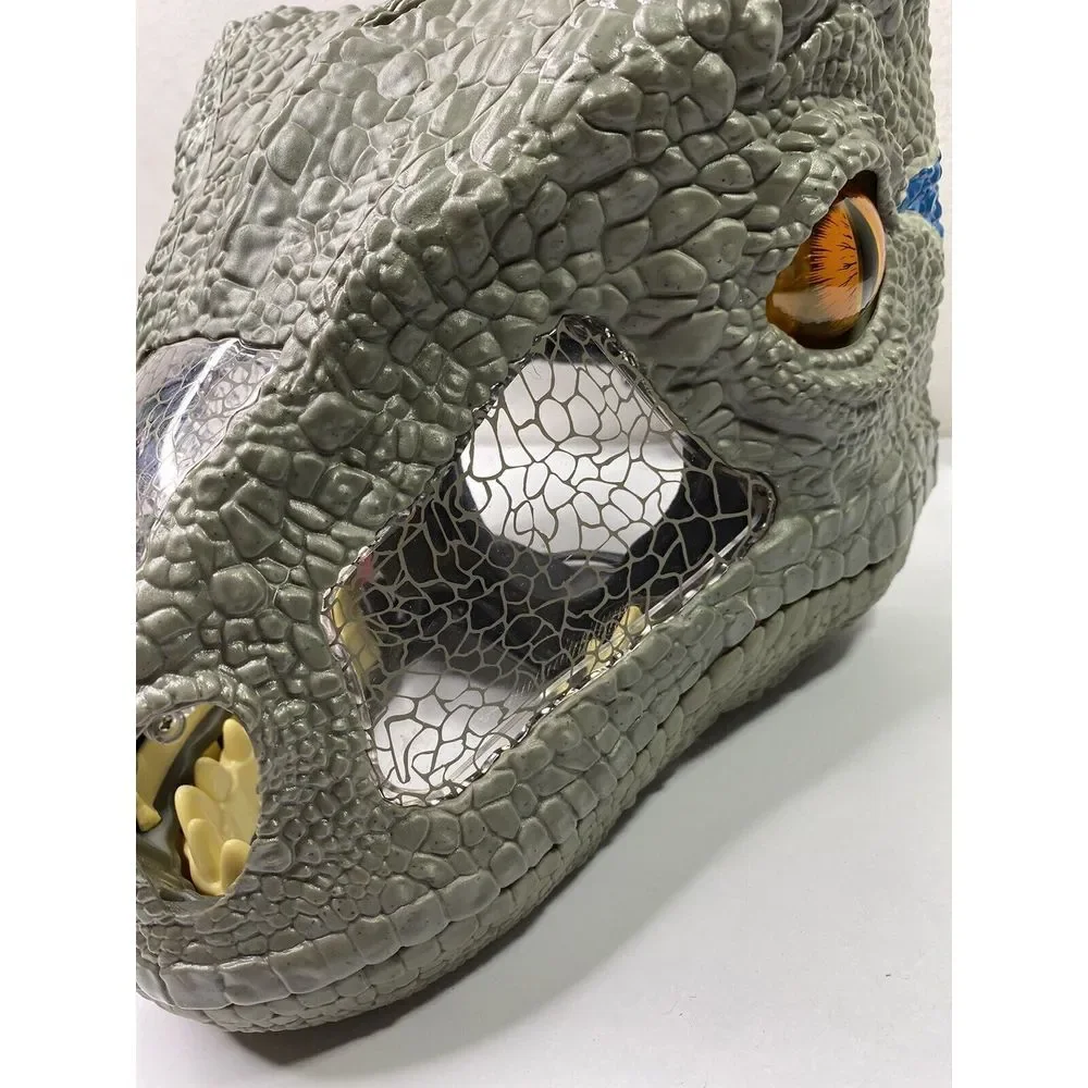 Jurassic World Dinosaur Mask Chomp‎ N Roar Helmet Velociraptor Blue Raptor 2017